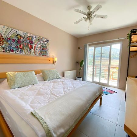 Gaia Kozbeyli Hotel Foça Luaran gambar